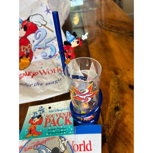 Vintage Walt Disney World 25 year Souvenir Pack banners button cups & pens - Picture 9 of 14